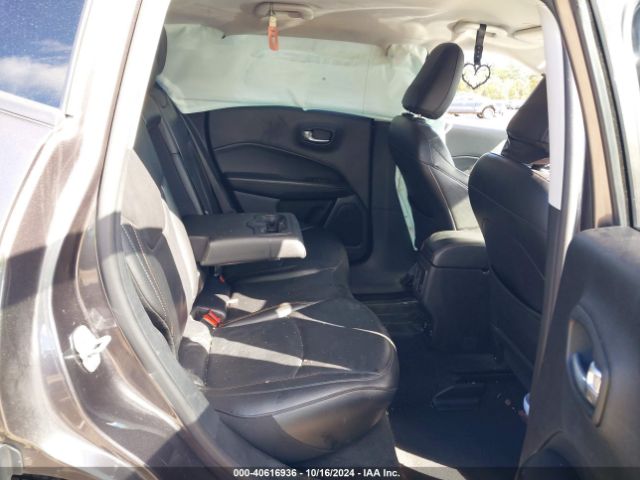 3C4NJDCB2KT618949 Jeep Compass Limited 4x4