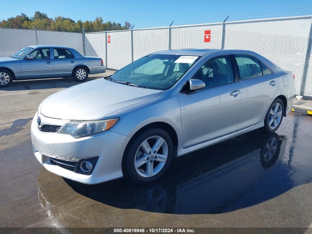 Toyota CAMRY SE 2014 4T1BF1FKXEU442477 Image 2