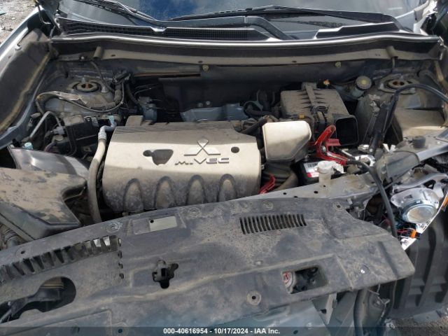 JA4AD3A34HZ026895 Mitsubishi Outlander Se