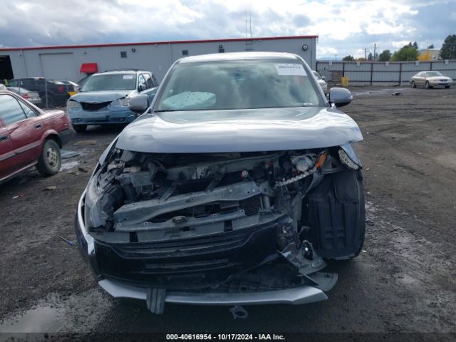 JA4AD3A34HZ026895 Mitsubishi Outlander Se