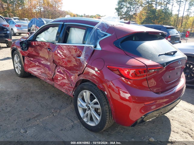 SJKCH5CP6HA026536 Infiniti Qx30 Premium