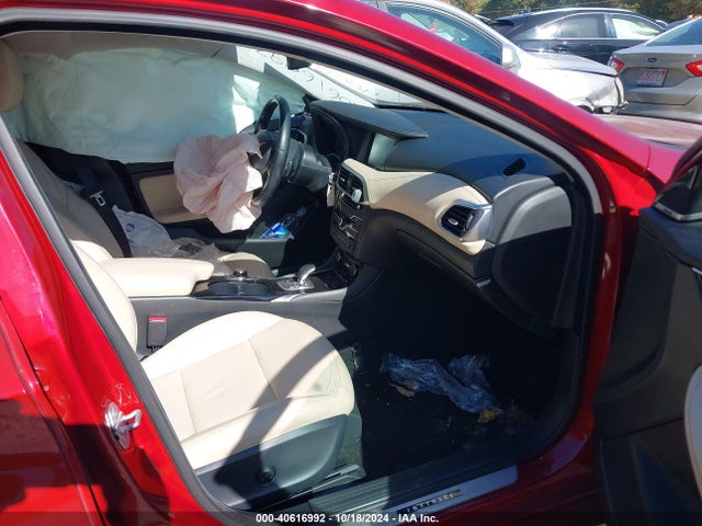 SJKCH5CP6HA026536 Infiniti Qx30 Premium