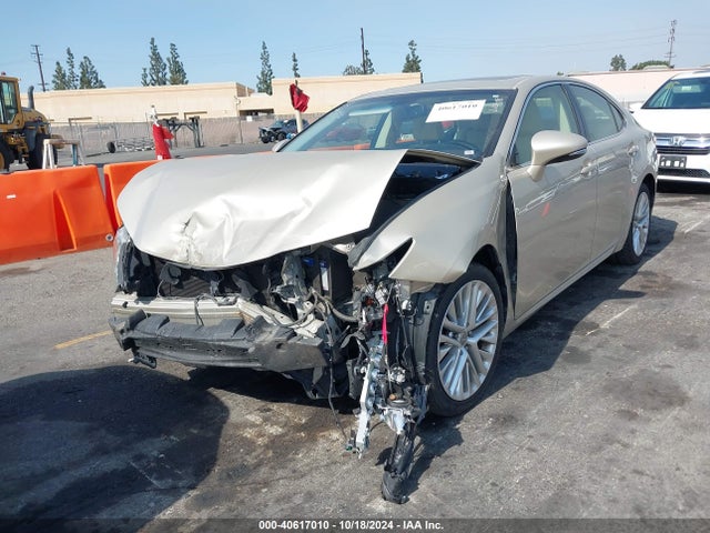 Lexus ES 350 2015 JTHBK1GG9F2184684 Image 2