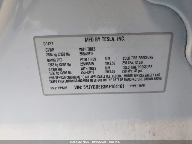 2021 TESLA MODEL Y 5YJYGDEE3MF104161 Photo 8