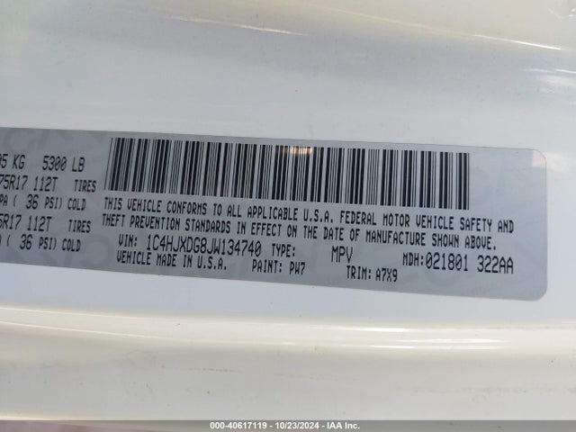 1C4HJXDG8JW134740 Jeep Wrangler Unlimited Sport S 4x4