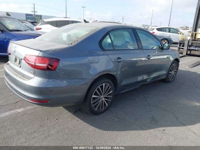 3VWD17AJ4GM232930 Volkswagen Jetta 1.8t Sport