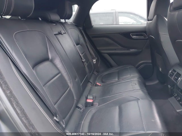 2018 JAGUAR F-PACE SADCL2EV9JA243665 Photo 7