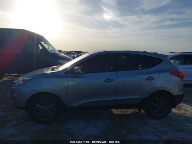 KM8JT3AF4FU992429 Hyundai TUCSON GLS