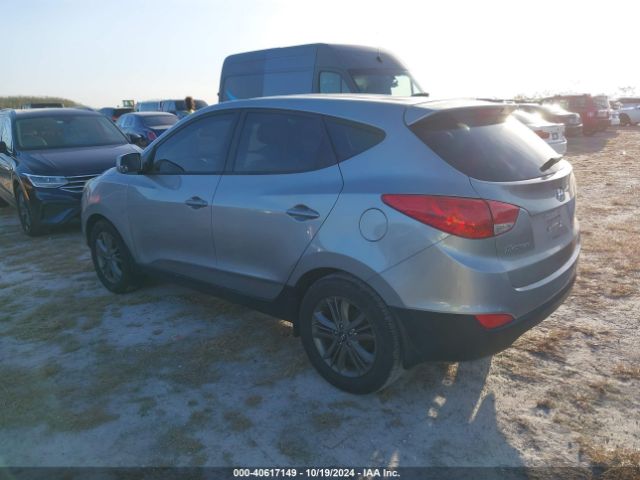 KM8JT3AF4FU992429 Hyundai TUCSON GLS