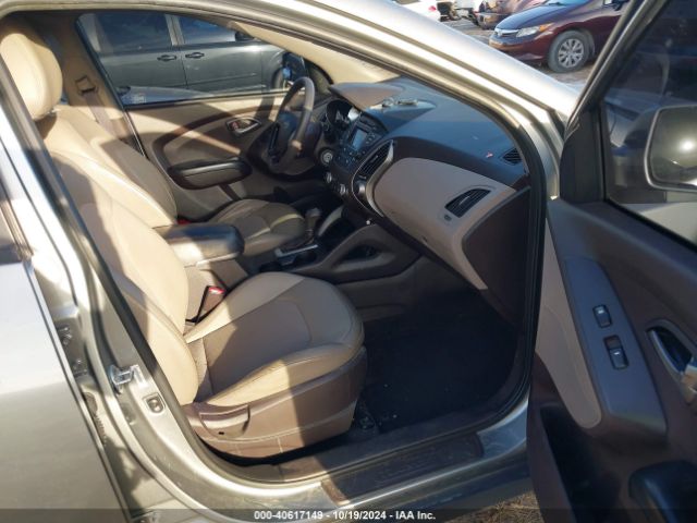 KM8JT3AF4FU992429 Hyundai TUCSON GLS