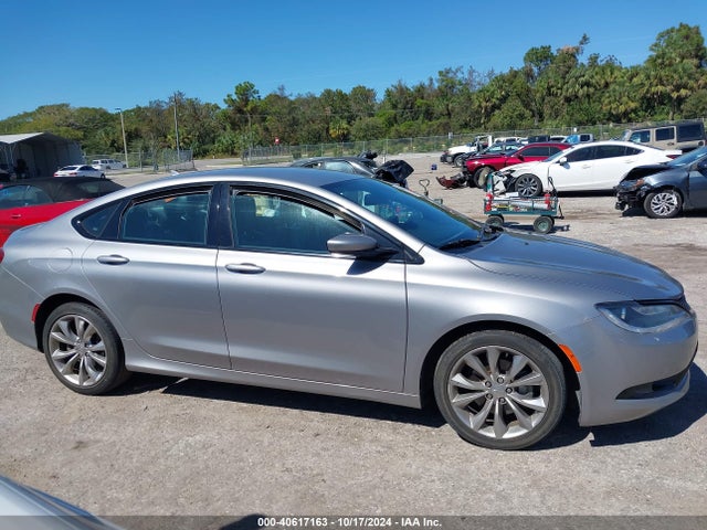 Chrysler 200 S 2015 1C3CCCBB8FN647802 Image 12