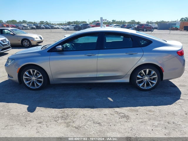 Chrysler 200 S 2015 1C3CCCBB8FN647802 Image 13