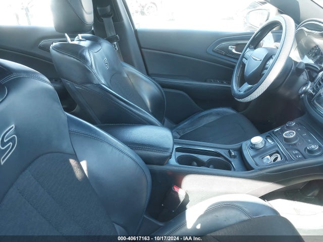 1C3CCCBB8FN647802 Chrysler 200 S