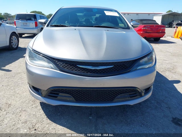 Chrysler 200 S 2015 1C3CCCBB8FN647802 Image 6