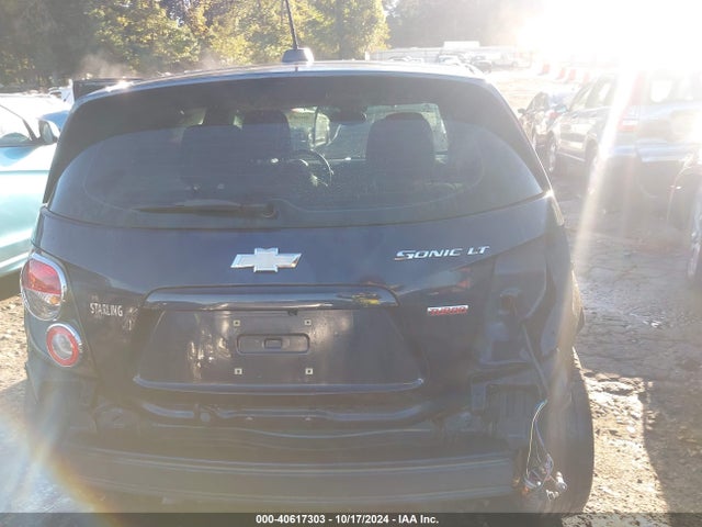 Chevrolet Sonic Lt Auto 2015 1G1JC6SB6F4158219 Image 17