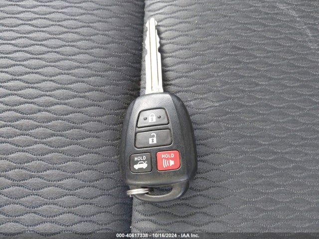 Toyota COROLLA LE 2018 2T1BURHE1JC046395 Image 11
