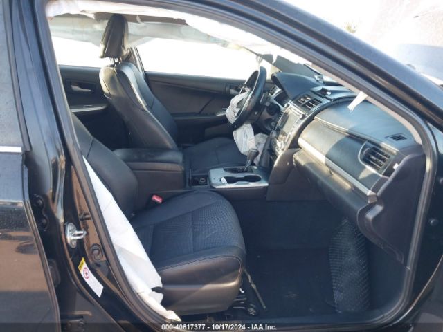 4T1BF1FK2EU828665 Toyota CAMRY SE