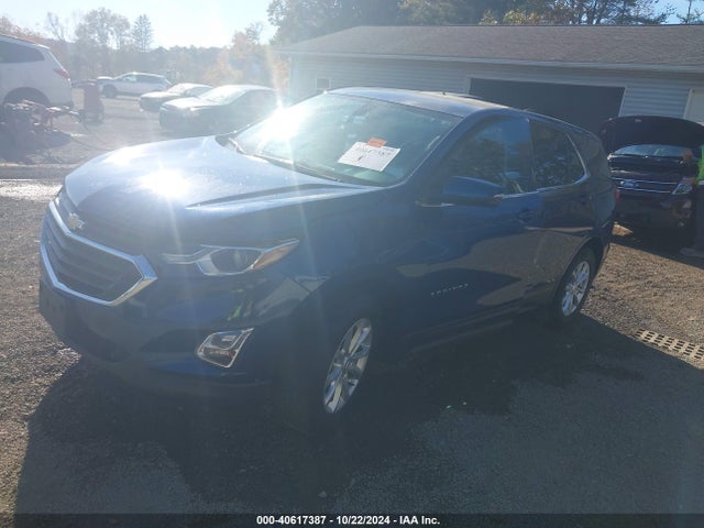 Chevrolet EQUINOX LT 2019 2GNAXKEV2K6269103 Image 2
