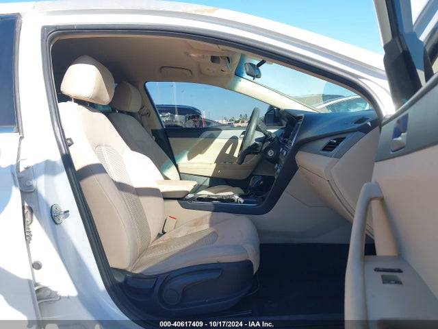 Hyundai SONATA SE 2018 5NPE24AF0JH696504 Image 5