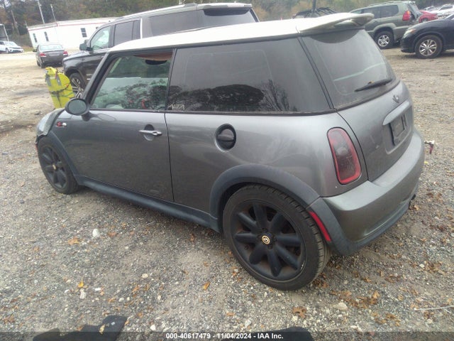 2003 MINI COOPER S WMWRE33403TD64186 Photo 2