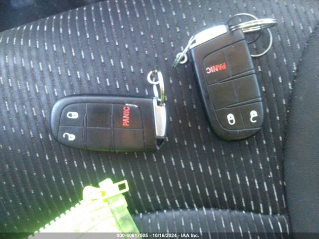 3C4PDCAB8JT170485 Dodge JOURNEY SE