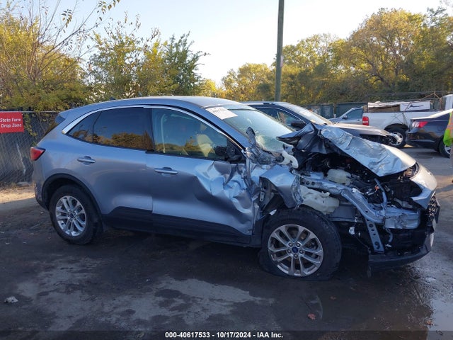 Ford ESCAPE SE 2022 1FMCU9G69NUA59432 Image 13
