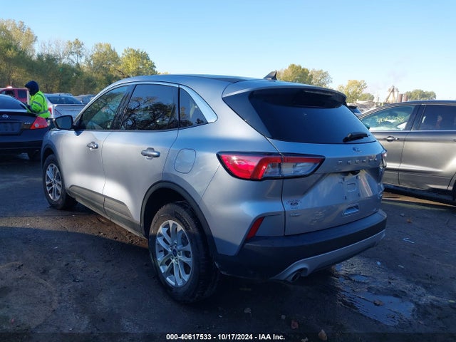 Ford ESCAPE SE 2022 1FMCU9G69NUA59432 Image 3