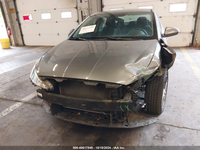 Hyundai ELANTRA SEL 2019 5NPD84LF0KH458029 Image 6