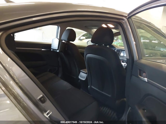 Hyundai ELANTRA SEL 2019 5NPD84LF0KH458029 Image 8