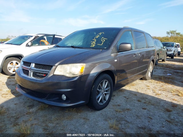 Dodge Grand Caravan Sxt 30th Anniversary 2014 2C4RDGCG9ER223499 Image 2