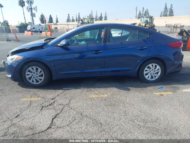 Hyundai ELANTRA SE 2017 5NPD74LF8HH146990 Image 14