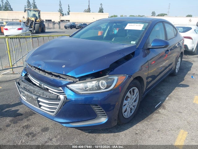 Hyundai ELANTRA SE 2017 5NPD74LF8HH146990 Image 2