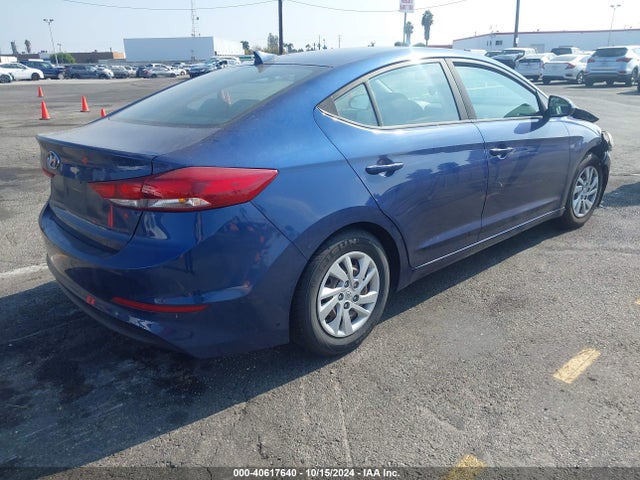 Hyundai ELANTRA SE 2017 5NPD74LF8HH146990 Image 4