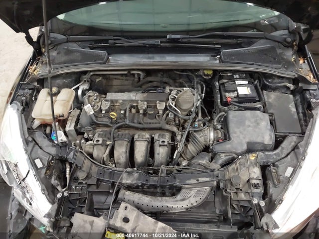 Ford FOCUS SE 2016 1FADP3F28GL230214 Image 10