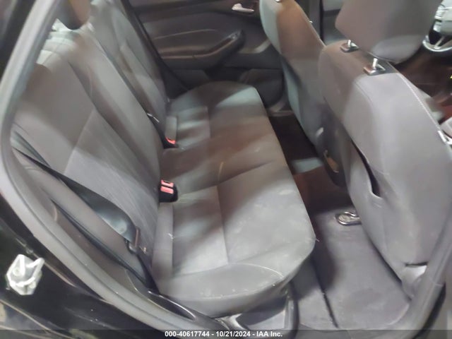 Ford FOCUS SE 2016 1FADP3F28GL230214 Image 8