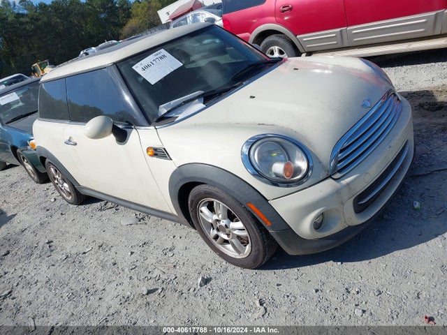 2012 MINI COOPER WMWSU3C5XCT543779 Photo 0