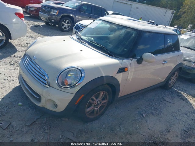 2012 MINI COOPER WMWSU3C5XCT543779 Photo 1