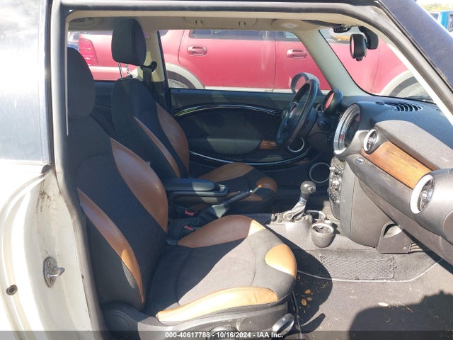 2012 MINI COOPER WMWSU3C5XCT543779 Photo 4