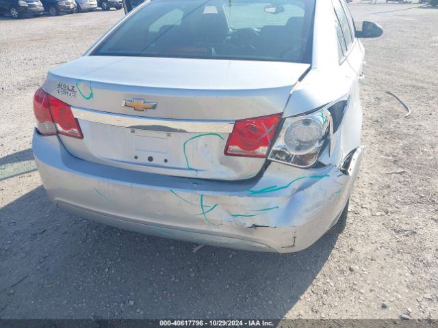 1G1PB5SH7E7484281 Chevrolet Cruze Ls Manual