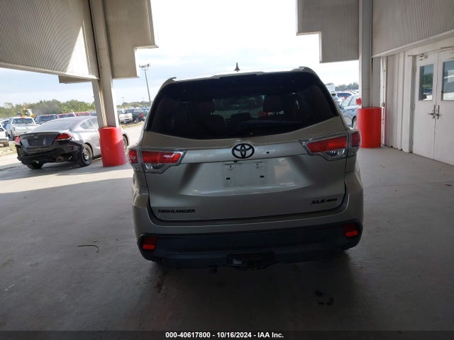 Toyota Highlander Xle V6 2014 5TDJKRFH3ES052582 Image 16