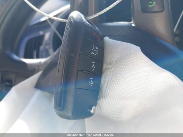 KNDPB3AC7G7836392 KIA Sportage Lx