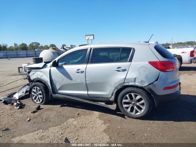 KNDPB3AC7G7836392 KIA Sportage Lx