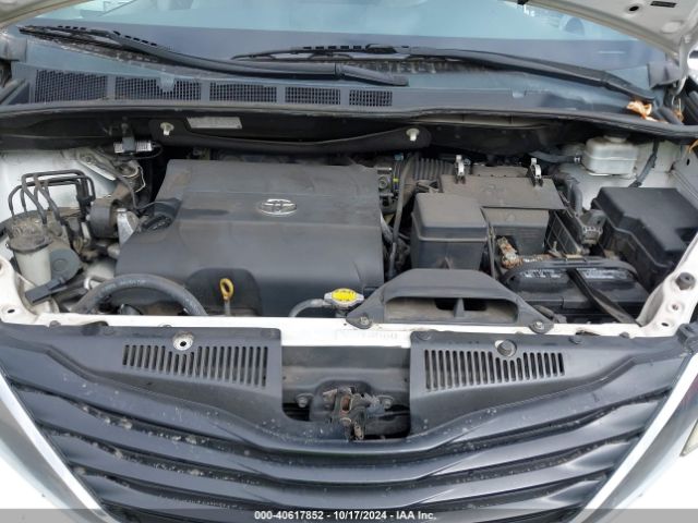 5TDKK3DC9ES478527 Toyota Sienna Le V6 8 Passenger