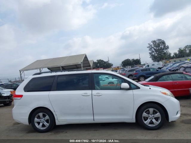 5TDKK3DC9ES478527 Toyota Sienna Le V6 8 Passenger