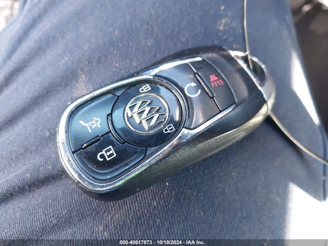 LRBFXESX1GD212808 Buick Envision Premium I