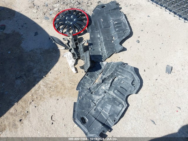 4T4BF1FK8ER408785 Toyota CAMRY L