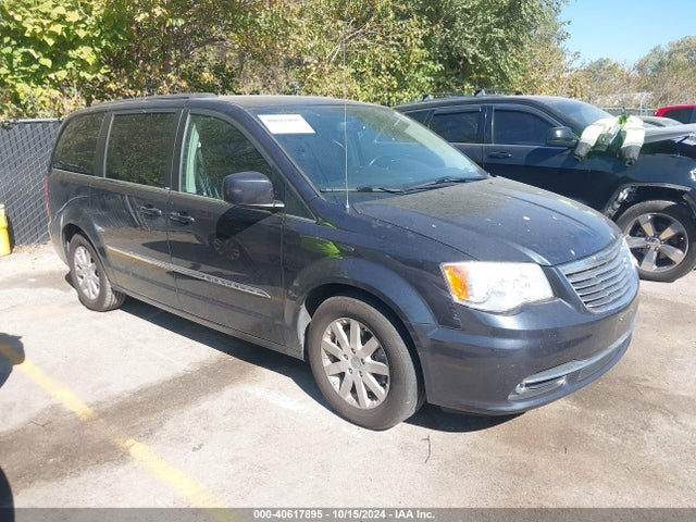 2014 Chrysler Town & Country Touring მანქანა იყიდება აუქციონზე, vin: 2C4RC1BG0ER359991, აუქციონის ნომერი: 40617895