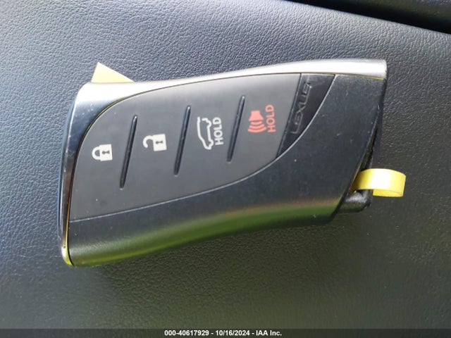 JTJAM7BX7P5359772 Lexus 460 Premium