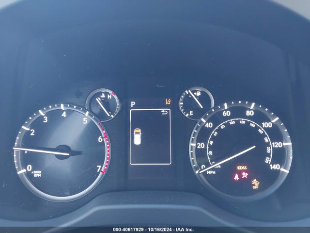 JTJAM7BX7P5359772 Lexus 460 Premium