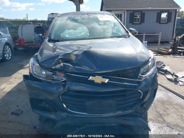 3GNCJKSB8LL239332 Chevrolet Trax Fwd Ls